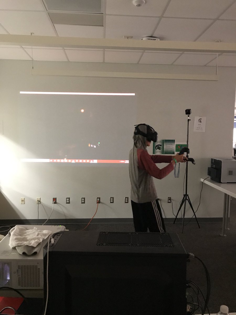 Hackschs's tweet photo. The VR games are underway. @StCharlesHS #vrhacks #cs4md #CSforAll https://t.co/4NTs1H96VF