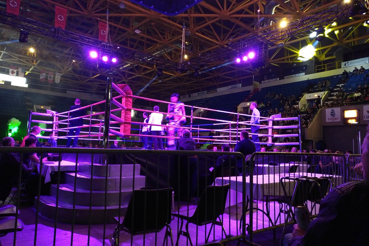 The first fighters have entered the ring. https://t.co/uJgKpA8LrT