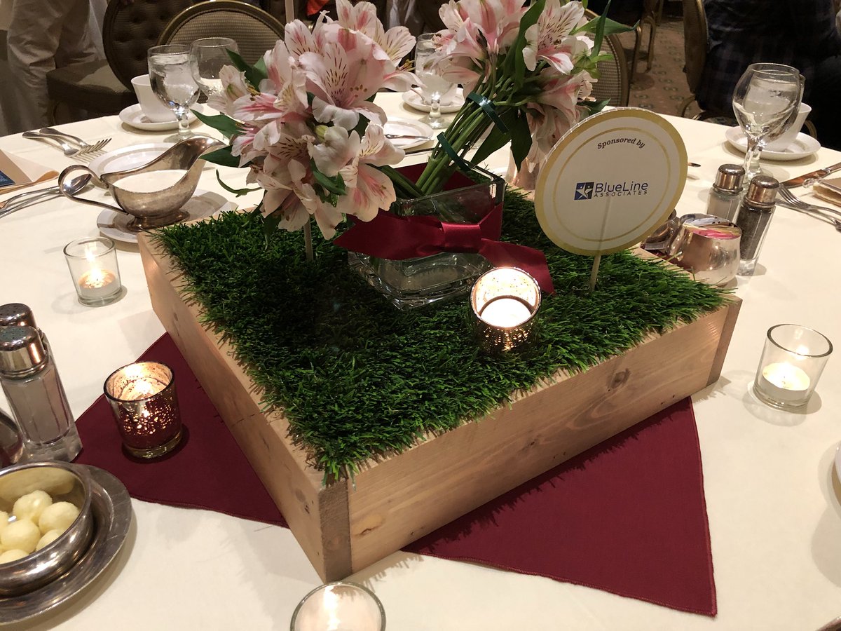 RobBlanchette1's tweet photo. Proud to support the @FirstTee. Great night here in the Triangle! @BluelineAssoc. #FirstTee #FirstTeeTriangle https://t.co/44zDm0k3QC
