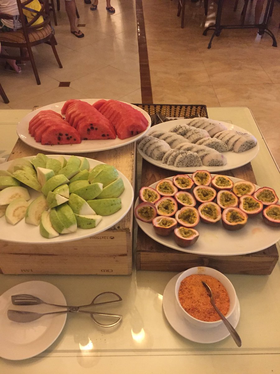 Can you name all of these exotic fruits?? #Vietnam