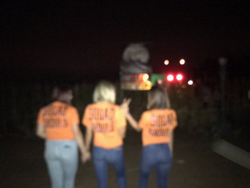 xbellax23's tweet image. Squad ghouls 🍂👻🎃 #spoopyszn