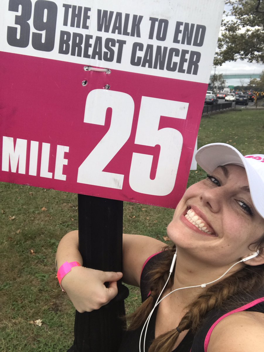 Laurenwagnernyc's tweet photo. #fierceisforever #powerof39 #avon39nyc #avon39 #breastcancer #my39 #avonwalk #nyc https://t.co/mWzNLqfdNk