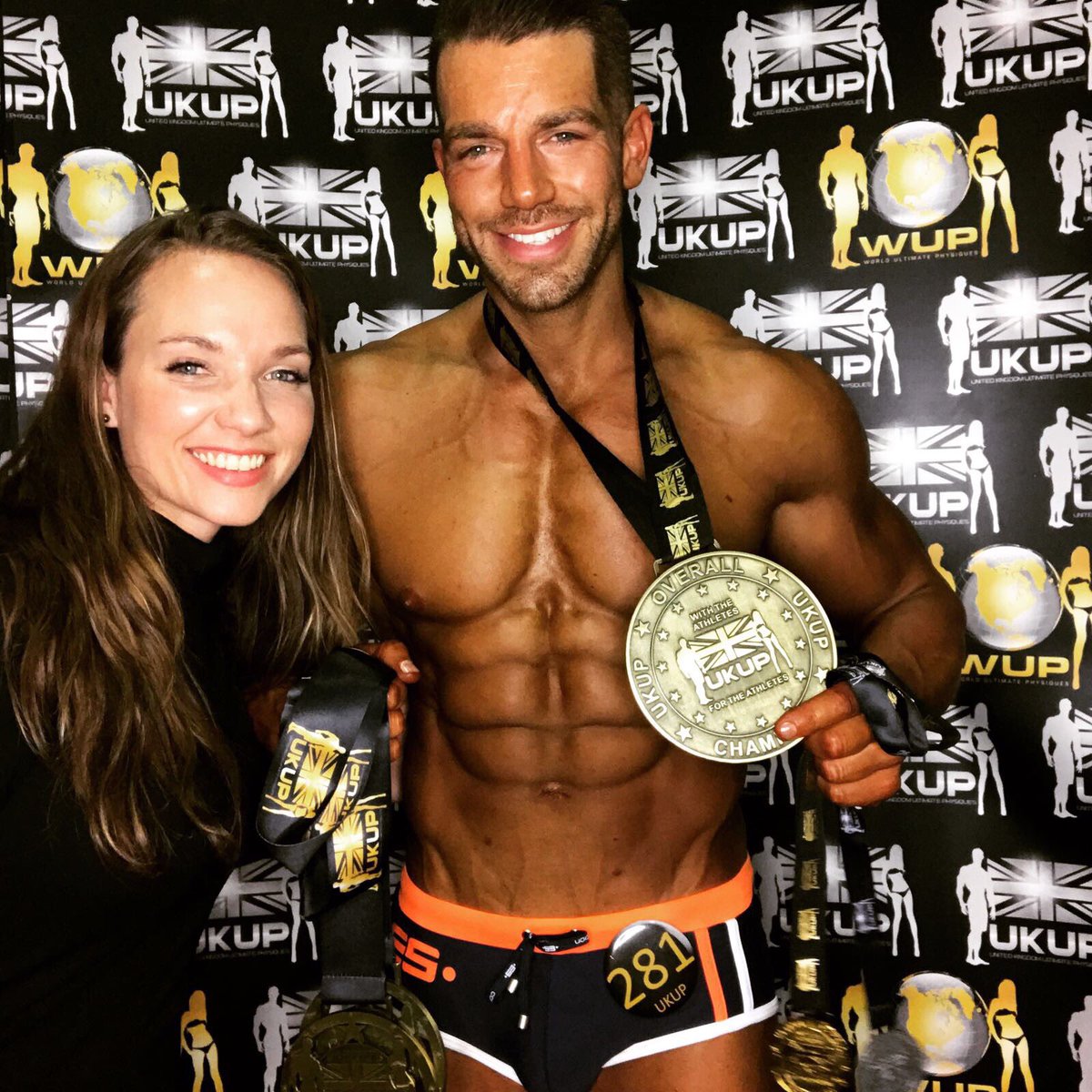 TimChaseFit's tweet photo. WE DID IT 🥇🥇🥇🥇

Overall Male Winner, 1st Place Over 80kg Male Model, 1st Place Athletic Men’s Physique &amp; Best Abs at the @UkPhysiques 🙌 https://t.co/ysAoMiJSZA