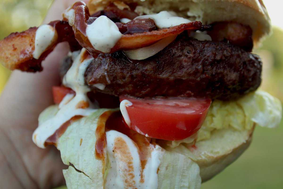 The #Saturday hangover is REAL. But, so is this burger that can be shipped to your doorstep. #HANGRY goo.gl/e3fSMf