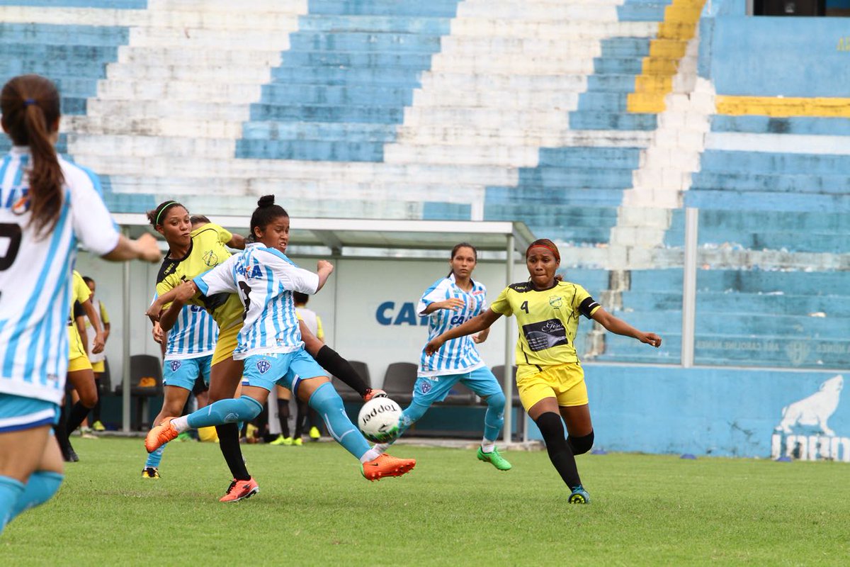 Cf27Magno's tweet photo. Campeonato @Parazao2017 Feminino, na Curuzu:
@Paysandu 7 x 0 #Cabanos.
Gols: Cíntia, Bia( 3x) Jamilly( 2x) e Glaissi.
📷: @fernandotorress. https://t.co/OzM0D054QE
