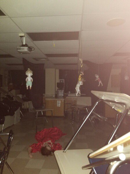 HosaNorth's tweet photo. Here are some more pics from our escape room last night! Thanks to everyone who came out to support North High HOSA! 🦇🕸 https://t.co/1ZrRLicsUr