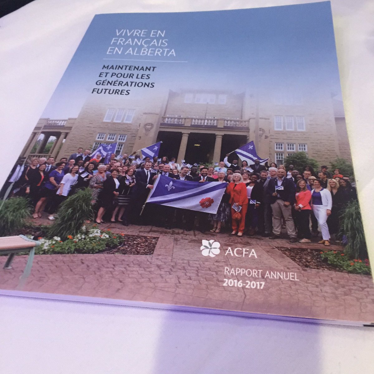 ACFAAB's tweet photo. Notre président @albertnolette présente notre rapport annuel 2016-2017, une année historique pour l'Alberta. #frab #frcan #ACFA2017 https://t.co/MiBZEsqDnR