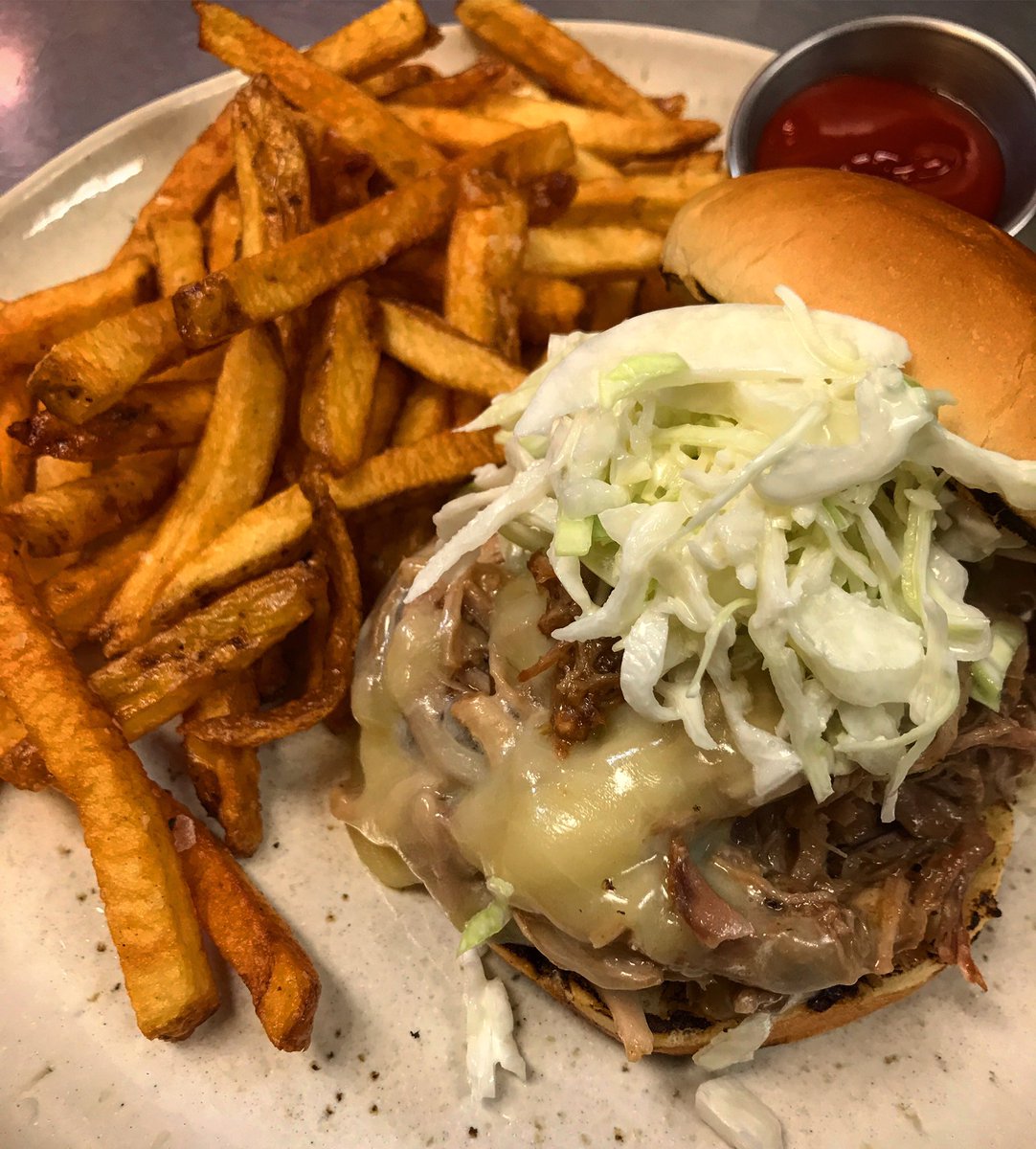 Our last day will be FRIDAY, OCTOBER 27! 

👇slow cooker pulled pork sandwich with white cheddar, coleslaw, and fries for $14 😋#hstne #dc