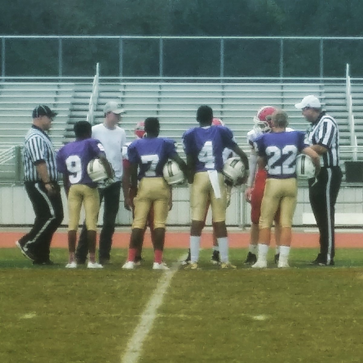 BeenHam288's tweet photo. ...and it's on to the #Championship. I #KNOW you guys can do it! Cccc'Viiille YoooUu KnooOow!! #9Nation #GATA https://t.co/8FFGe87b14