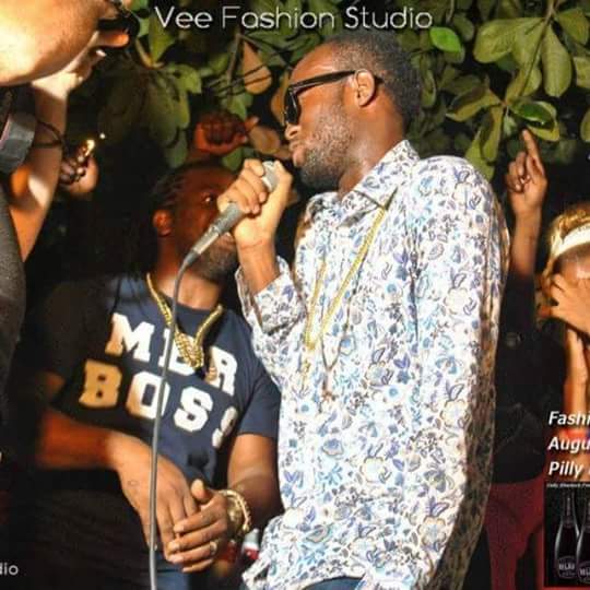 nigmapuzzlez's tweet image. Video shoot was lit