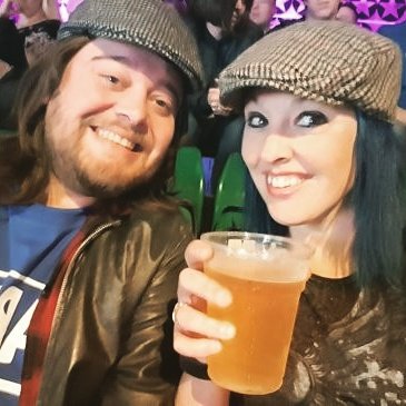 eelios1's tweet photo. @BQQuinn q fans!! Great show at Newcastle.  Love you guys!! https://t.co/eUuVkXYeV0