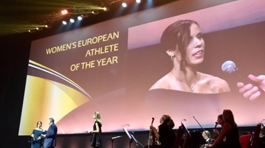 GreeceinNewYork's tweet photo. Congratulations to @KatStefanidi who has been voted european female athlete of the year! What a perfect year for her! #AthleticsAwards 🇬🇷 👏 https://t.co/c9upj6uIQA