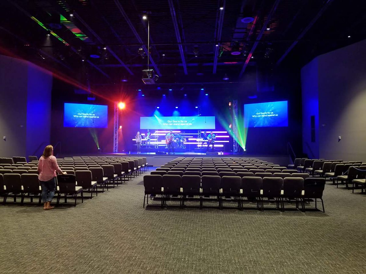 chuckhump's tweet photo. Excellent space for an excellent God #LCBC_CLM https://t.co/zD5g3jdO1Q https://t.co/rFM5qXKZjg