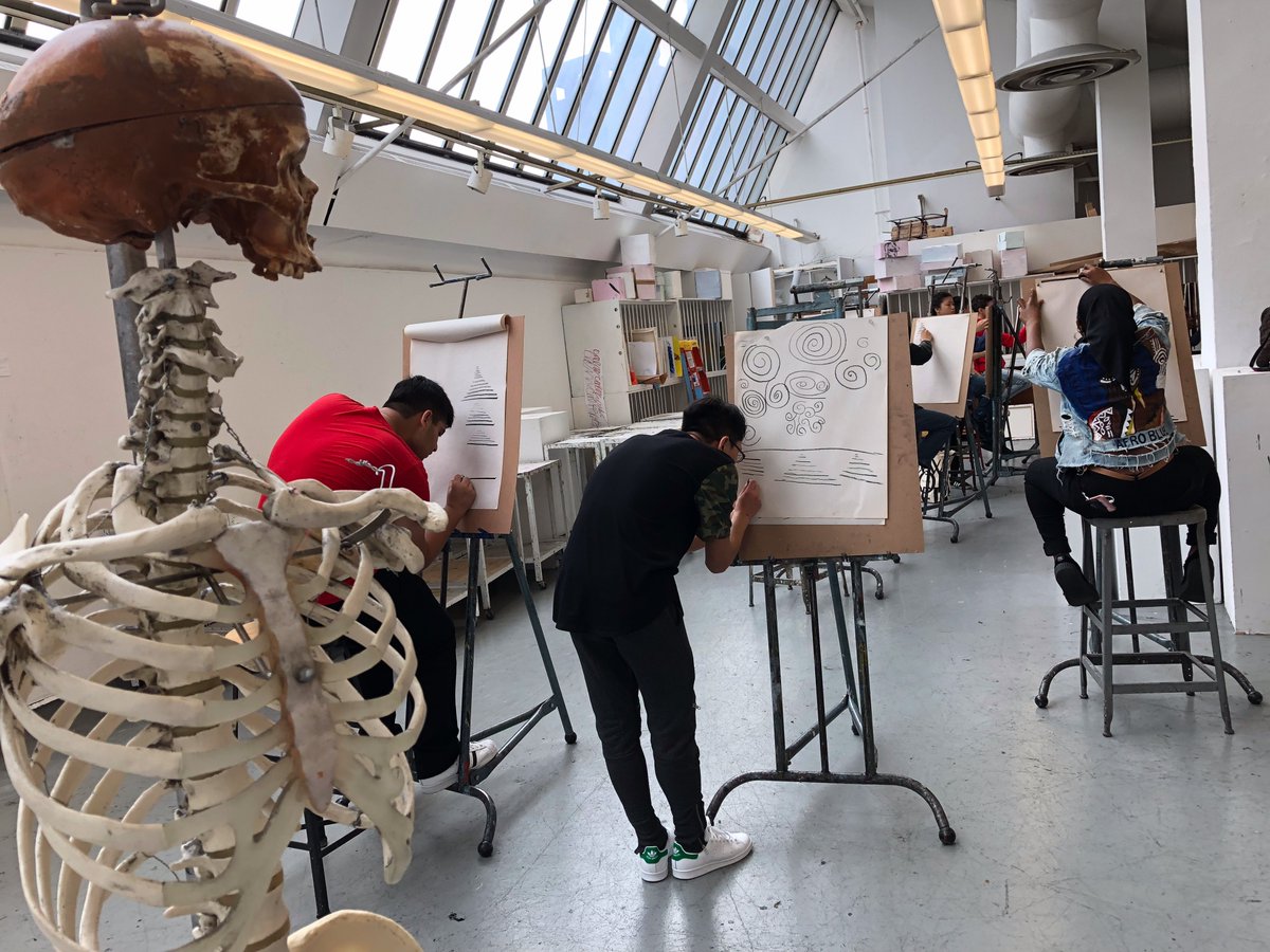 CooperSatPro's tweet photo. For students by students. Since 1968. #saturdayprogram #cooperunion #painting https://t.co/xhtPAN0Api