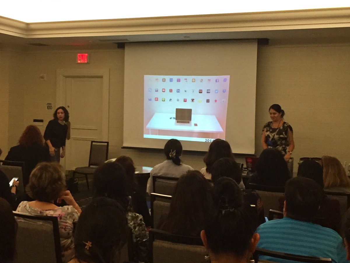 kellyfykes's tweet photo. The amazing @edootech presenting on #hyperdocs to a full house at #FFLA2017. https://t.co/UFZBt4FJgo