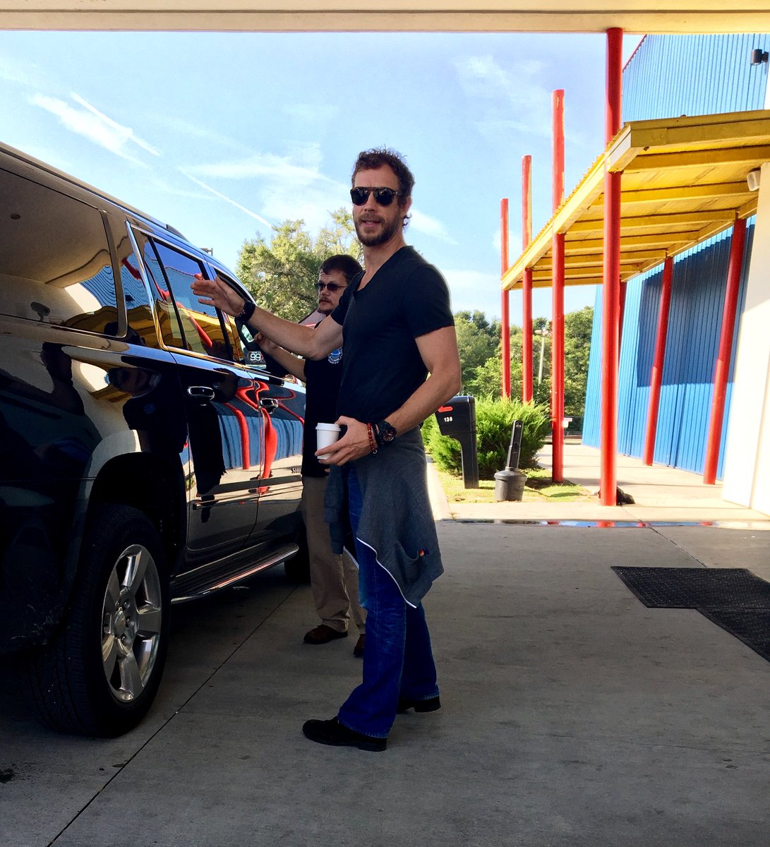 <a href="/KrisHolden_Ried/">Kris Holden-Ried</a> arriving at this years <a href="/CrystalCoastCon/">Crystal Coast Con</a>  <a href="/MacDaddys1/">Mac Daddys</a> super cool! #swedishmeatballs #nipplebashing #LostGirl #Vikings #Arrow