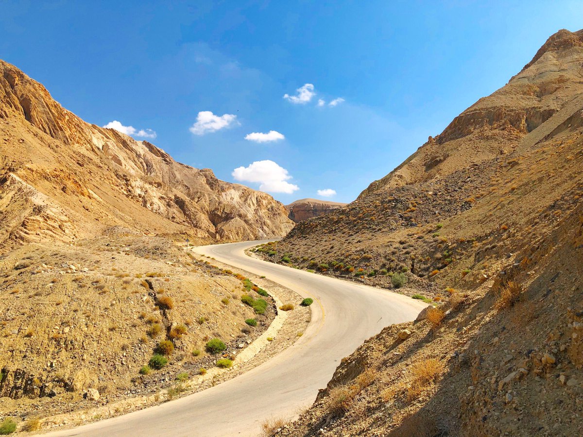 mscapmcway's tweet photo. Winding roads and surprising moments across #HolyJordan #gojordan #MyJordanJourney https://t.co/vnSFuLBUpn
