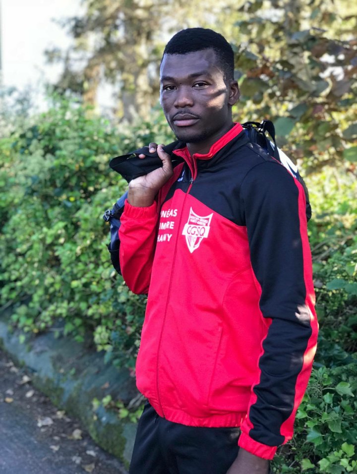 NZUZIKOMBACHRIS's tweet photo. #M_L🇨🇩🇨🇩💉⚽ https://t.co/s4kES4FP9K