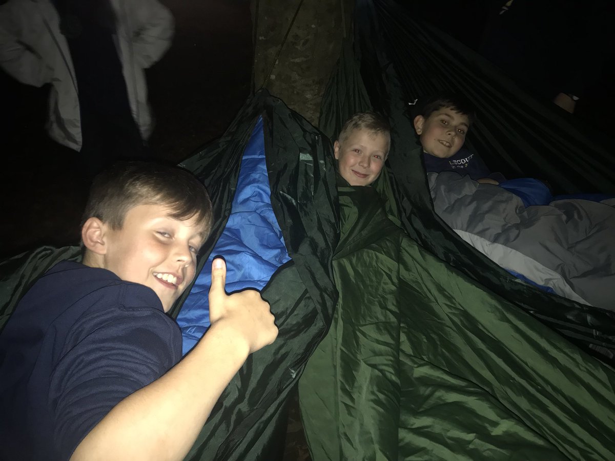 32ndscouts's tweet photo. Hanging around @ScoutsScotland Fordell Firs #zodiac #6ftup #bigbadgeweekend https://t.co/UCCU7QUfpg