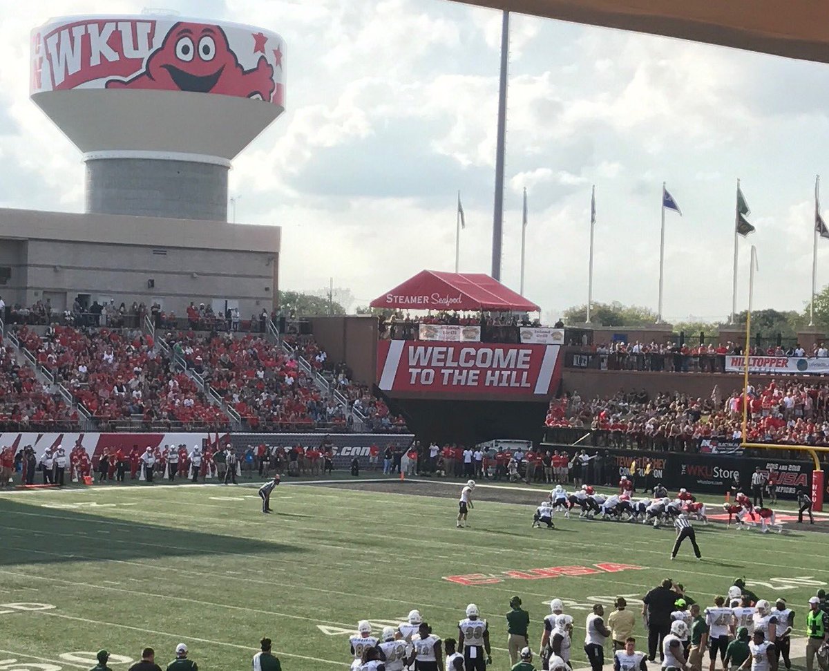 LauraVanSickle's tweet photo. And the kick is…good!! Love seeing #18 on the field at Western Kentucky!! #Go49ers https://t.co/nBfI8gnsiX