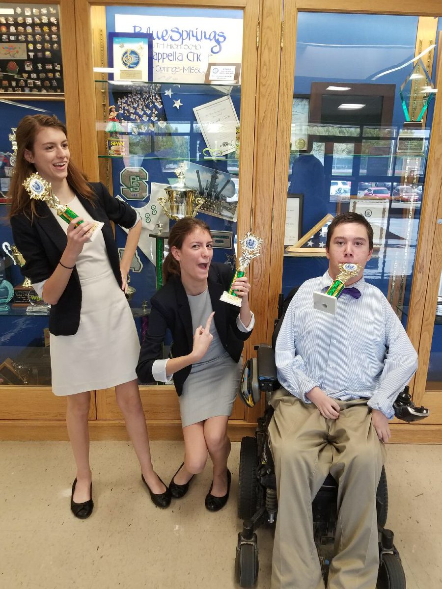 Congratulations to Luca Freccia, Katrin Hunter, and Allisen Hunter for 2nd place finishes in DI and DUO!