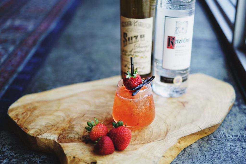 Radiosobe's tweet photo. Stay fresh this weekend with our hand-crafted cocktails! #radiosobe https://t.co/BseyK1LtIs