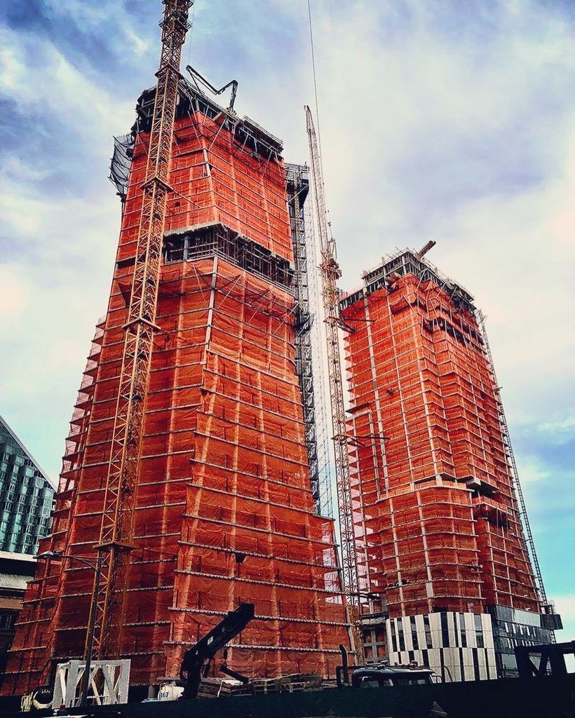 dklarchitecture's tweet photo. Rafael Viñoly's Waterline Square skyscraper tops out!

It’s the first skyscraper to top out at the Upper West Side… https://t.co/qfA2xdWcIC https://t.co/vO1jr8NVR3