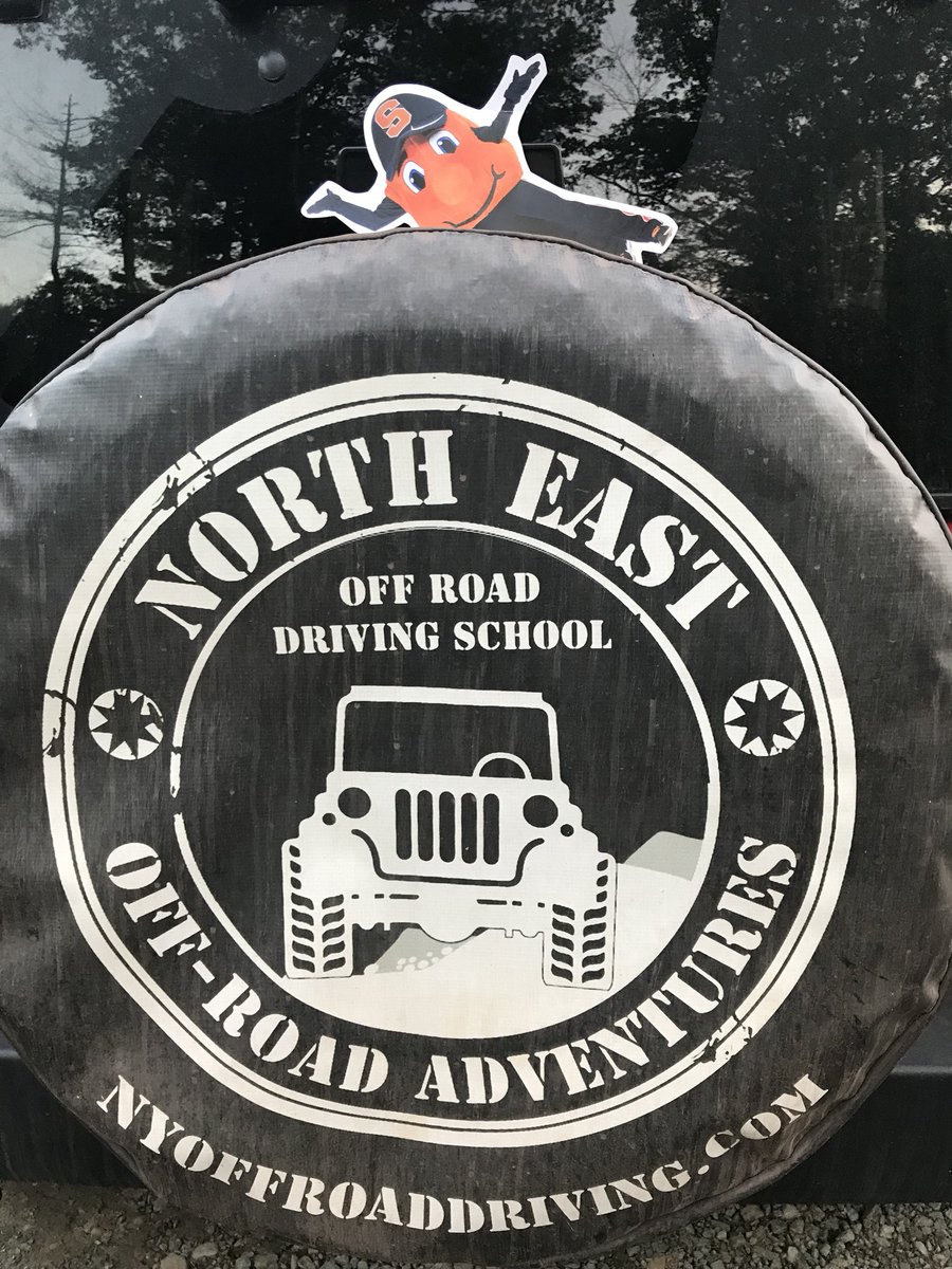 rainycubed's tweet photo. #flatotto off-roading in Ellenville NY https://t.co/W05KE9djDf