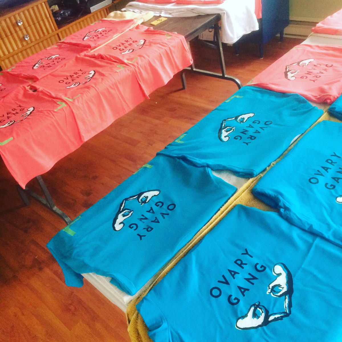 Turned the living room into a #silkscreening workshop! #art #creating #ovarygang #homemadeshirt #screenprinting