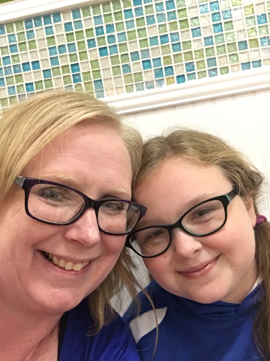 Sweet Frog with my sweetheart ! ❤️#mytwin