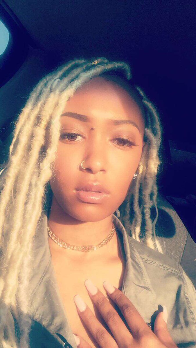MACbeauty___'s tweet photo. #ClientOverload #SelfiesForDays These Platinum Blonde Bohemian Gypsy Goddess Locs Turning Headsπβ¨ππΎπ @Kd_nodurant05 https://t.co/k6bKCl5Y4i