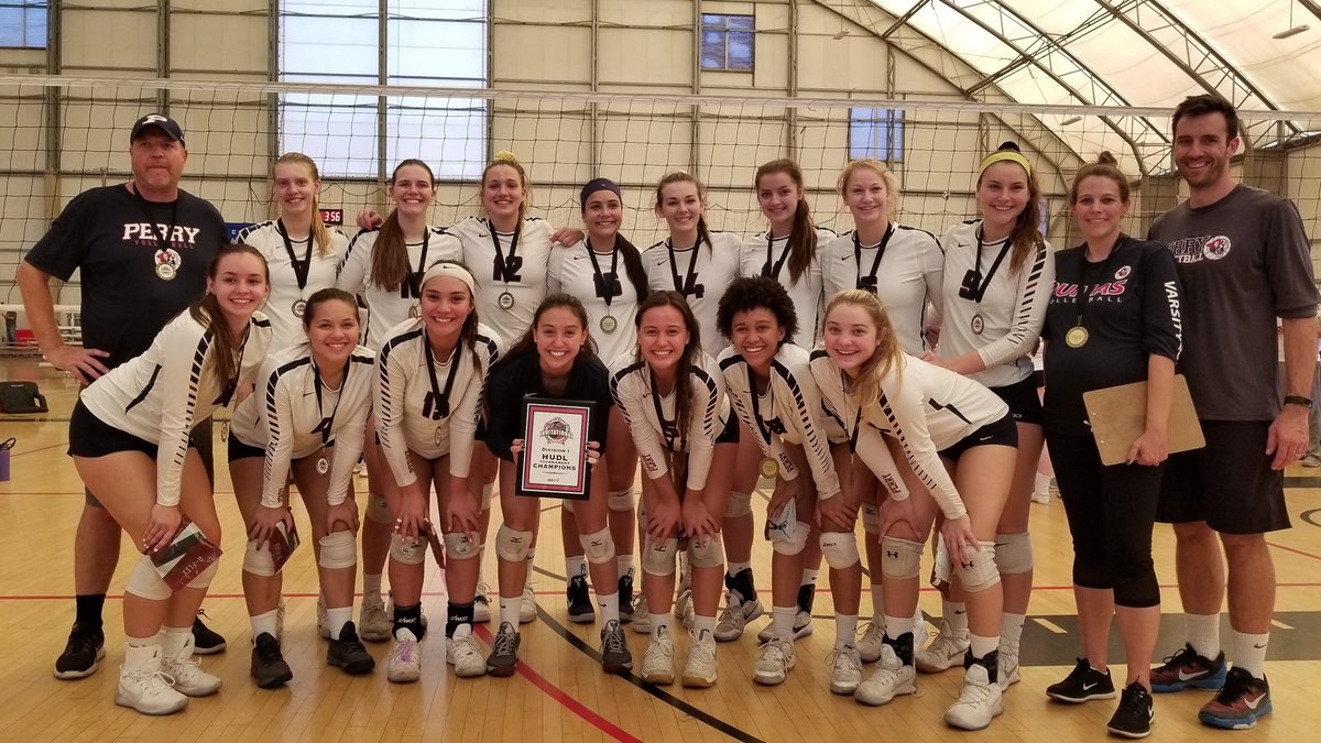pumagirlsvball's tweet photo. Perry HS (Gilbert, AZ) 
Hudl SoCal Invitational Champions https://t.co/rD4ByQ244Z