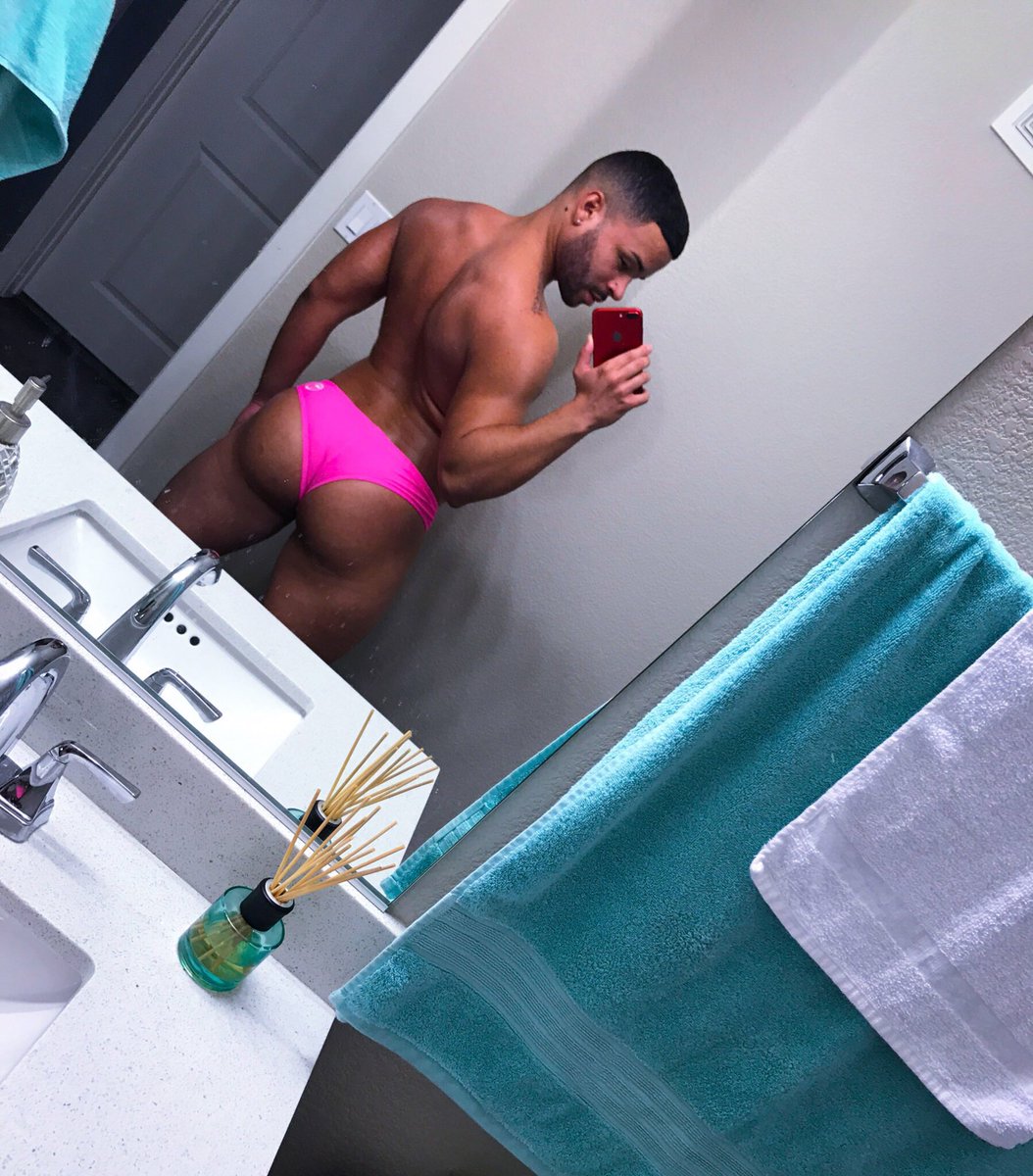 Julian_Serrano's tweet photo. F*ck It Up, F*ck It Up 😛 👇🏽👇🏽
🔥WATCH 👇🏽👇🏽 
https://t.co/IaLZ7BE1Us https://t.co/HZvI8tSq7k