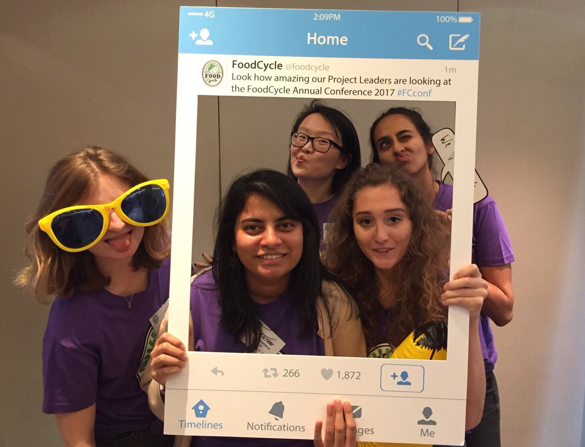 FoodCycleLSE's tweet photo. Learning new skills and exchanging best practices with other volunteers across the UK at #fcconf can be fun! https://t.co/1XmhWV3KOU