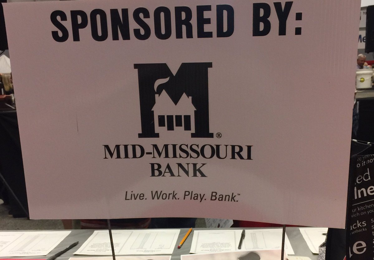 DruryAuction's tweet photo. #SupportDU @MidMoBank https://t.co/QSG7vGtqrm