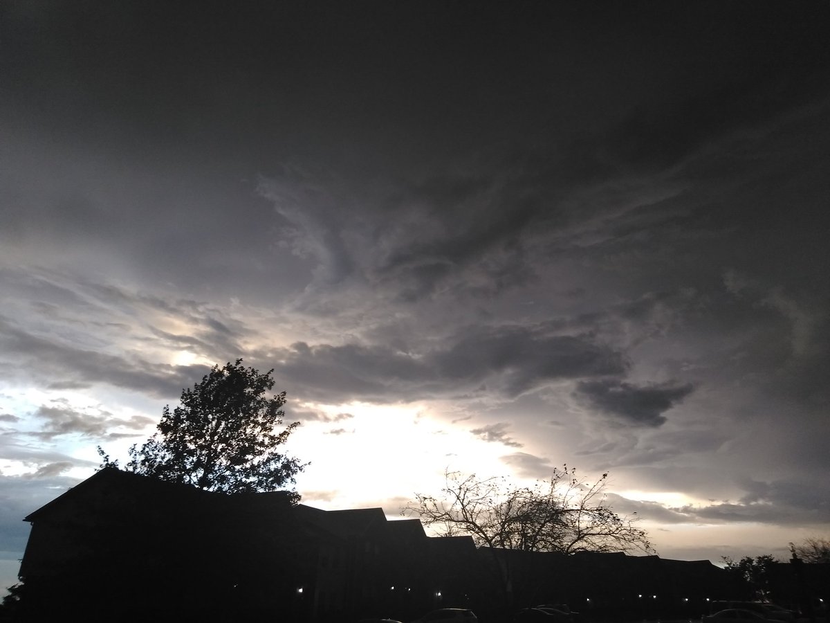 MalachisWorld27's tweet photo. @NevilleKMBC @LaraMoritzKMBC #LeeSummitMo https://t.co/50q3Ps5sx1