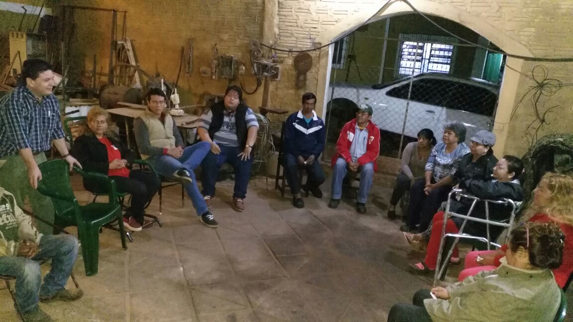 Drjesusferreira's tweet photo. #Ñemby visitando a correligionarios. #Lista3J #CentralRenueva https://t.co/Djzmzu5IDs