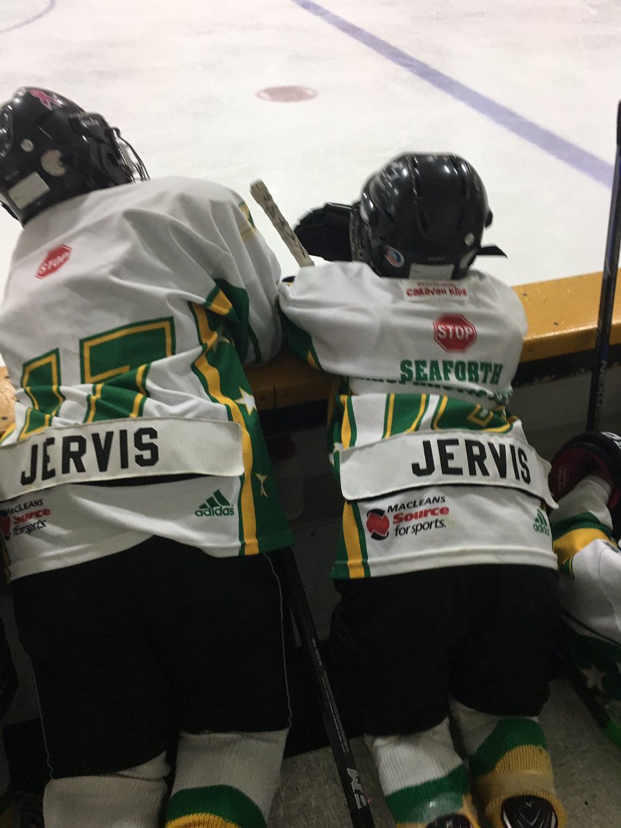 jervy33's tweet photo. #jervyboyz first game together. #atomrep 3 assists between the 2 https://t.co/MgrxIUvXfG