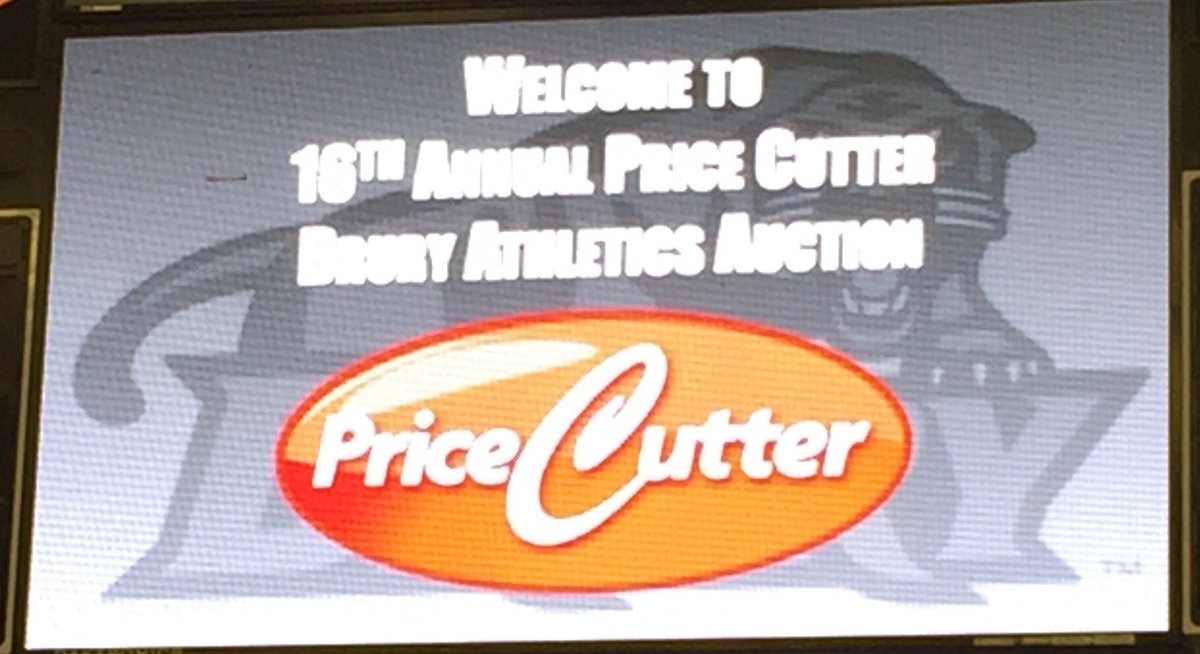 DruryAuction's tweet photo. #SupportDU @PriceCutterMO https://t.co/4VyGoAk2Ux