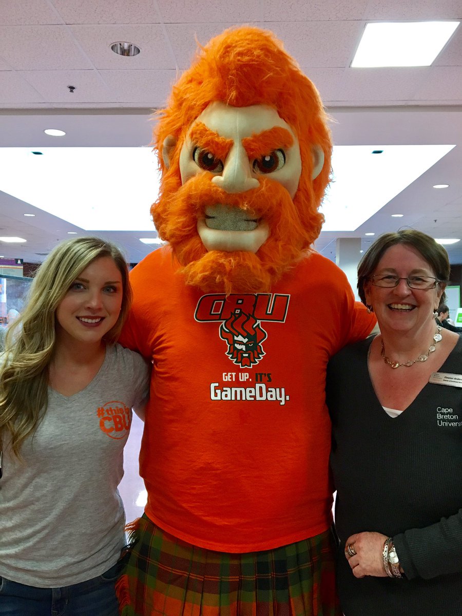 Eleanor2019's tweet photo. #this is CBU done for another year...@cbuniversity #bestteamever thank you one and all!! https://t.co/tdIHpVTWCn