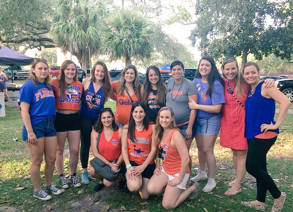 ufwaterpolo's tweet photo. Welcome back alumni! Thanks for creating such a strong foundation for the team. Alumni games start at 9:30 Sun #FloridaPool @UFRecSports https://t.co/zmK7243nCG