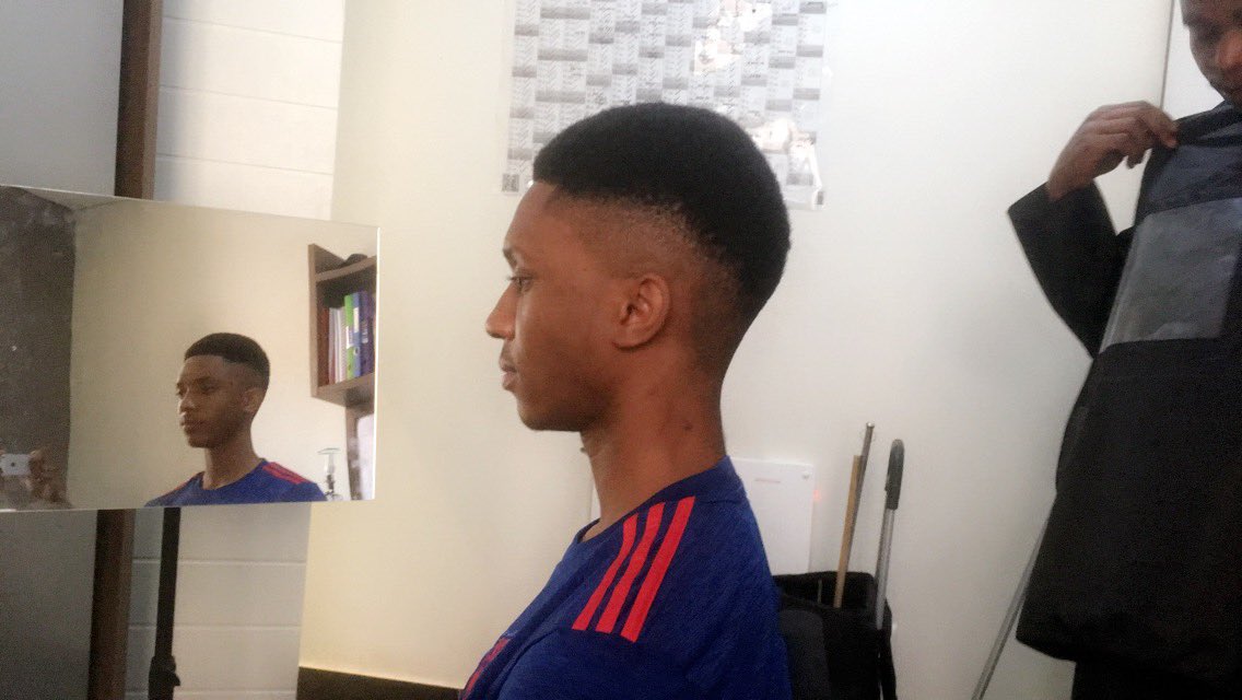 ishave_barbers's tweet photo. #Ishave on the Job. https://t.co/qUQJvVlivI