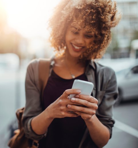 Considering online dating? Find out how and why it has become one of the best platforms to meet new people: goo.gl/nkVK7t