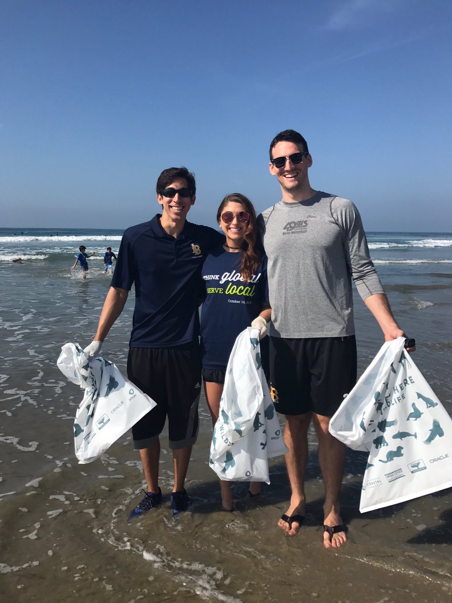 rdgdpt's tweet photo. Great morning cleaning up Huntington Beach for #PTDOS! @CSULBPT #dptstudent https://t.co/zUZtvKYJJ3