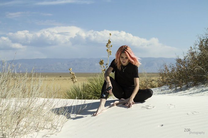 I tried sky diving for the first time in this desert (White Sands in New Mexico) https://t.co/h1FnDI<a href="/tag/newprofilepic"class="tags"><span>#newprofilepic</span></a>