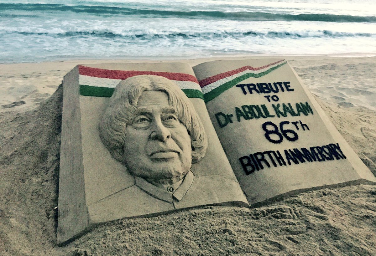 sudarsansand's tweet image. Remembering People's President, MissileMan of India &amp;amp; BharatRatna Dr #APJAbdulKalam on his 86th Birth Anniversary. My SandArt at Puri beach