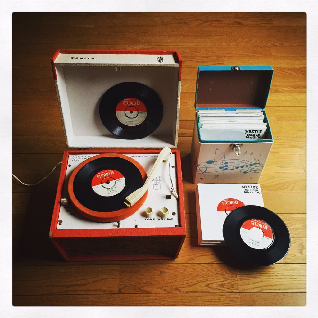 ■雨の日曜。
朝から英国製 STUDIO-1 聴いて、
今からドジャース ⚾️

#Strictly_Jamaican_Muzik 
#studioone #RECORDS #45
#master_media_muzik