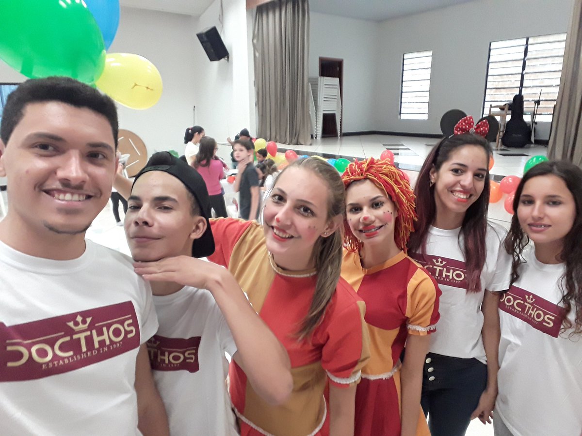 felypeo's tweet photo. Feliz por Ter Amigos de Verdade😘 https://t.co/6JVv1vzxcj