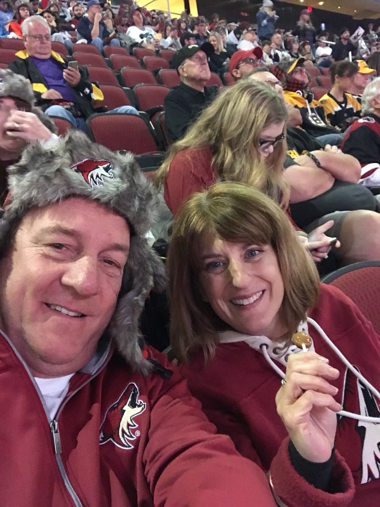 hp2promo's tweet photo. Go Yotes! #yotessocialnight https://t.co/wHLjbC3I1X