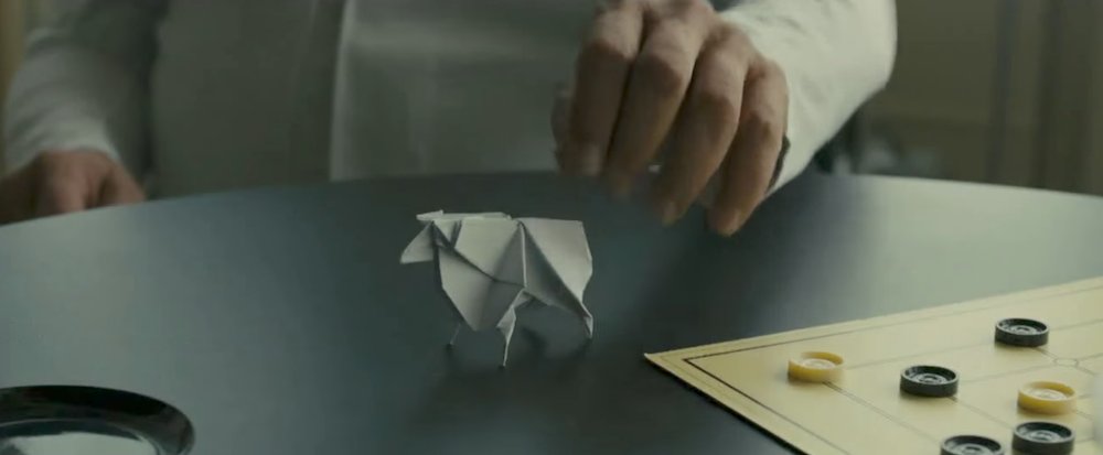 VizLogic's tweet image. When he&apos;s not folding fabulously meaningful origami, Gaff in #BladeRunner2049 apparently plays the ancient game of Mills: @cyningstangames